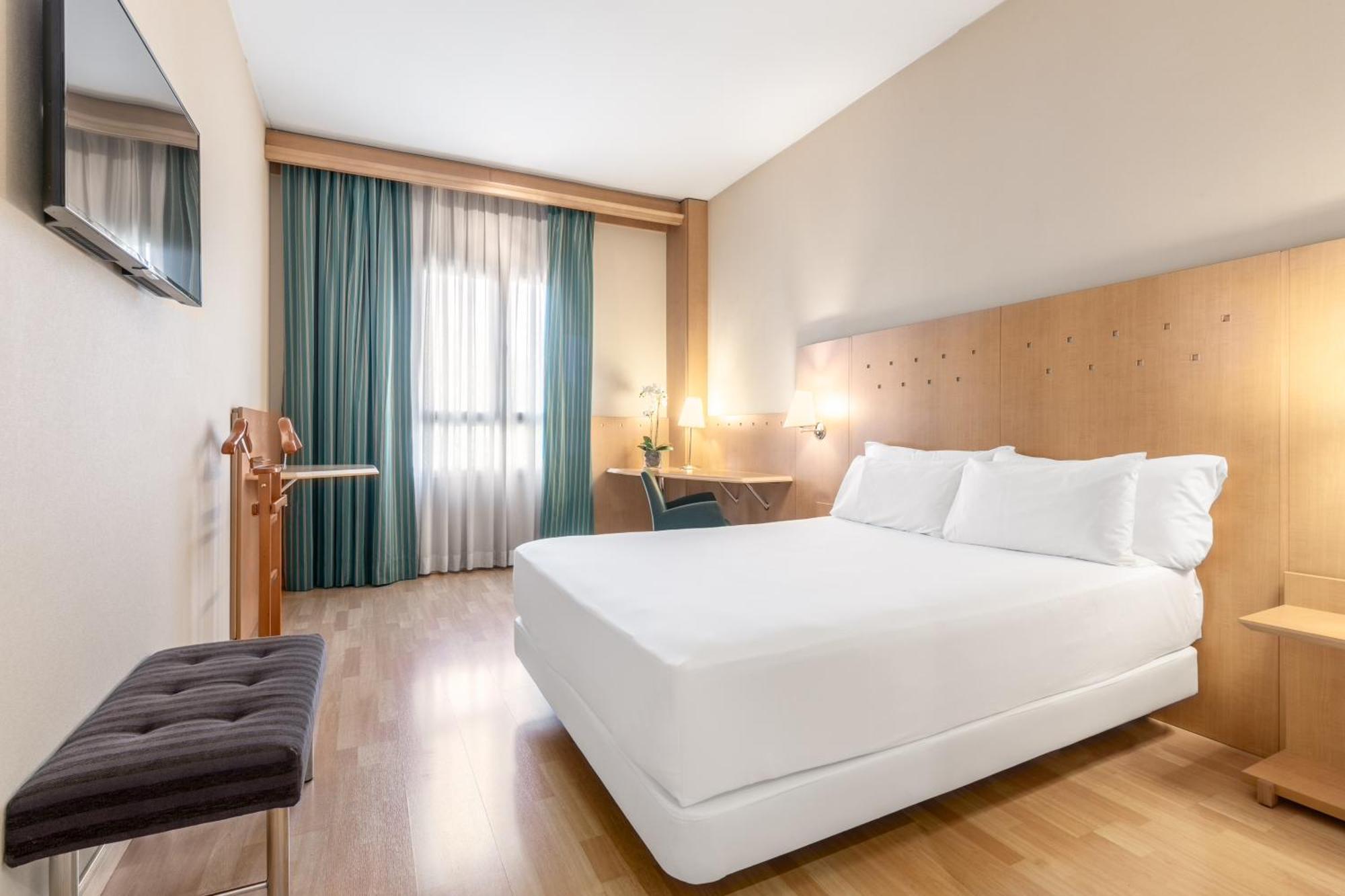 Crisol Leganes Hotel Ngoại thất bức ảnh